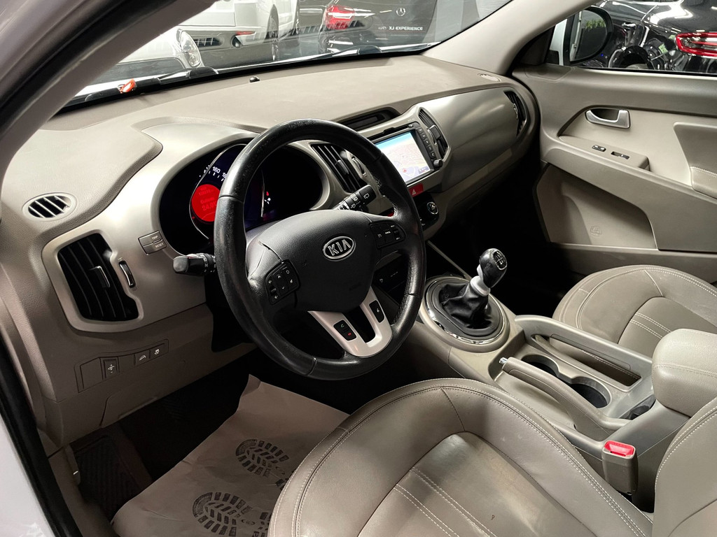 Kia Sportage 1.6 GDI X-ecutive Plus Pack PANO NAVI LEER 43