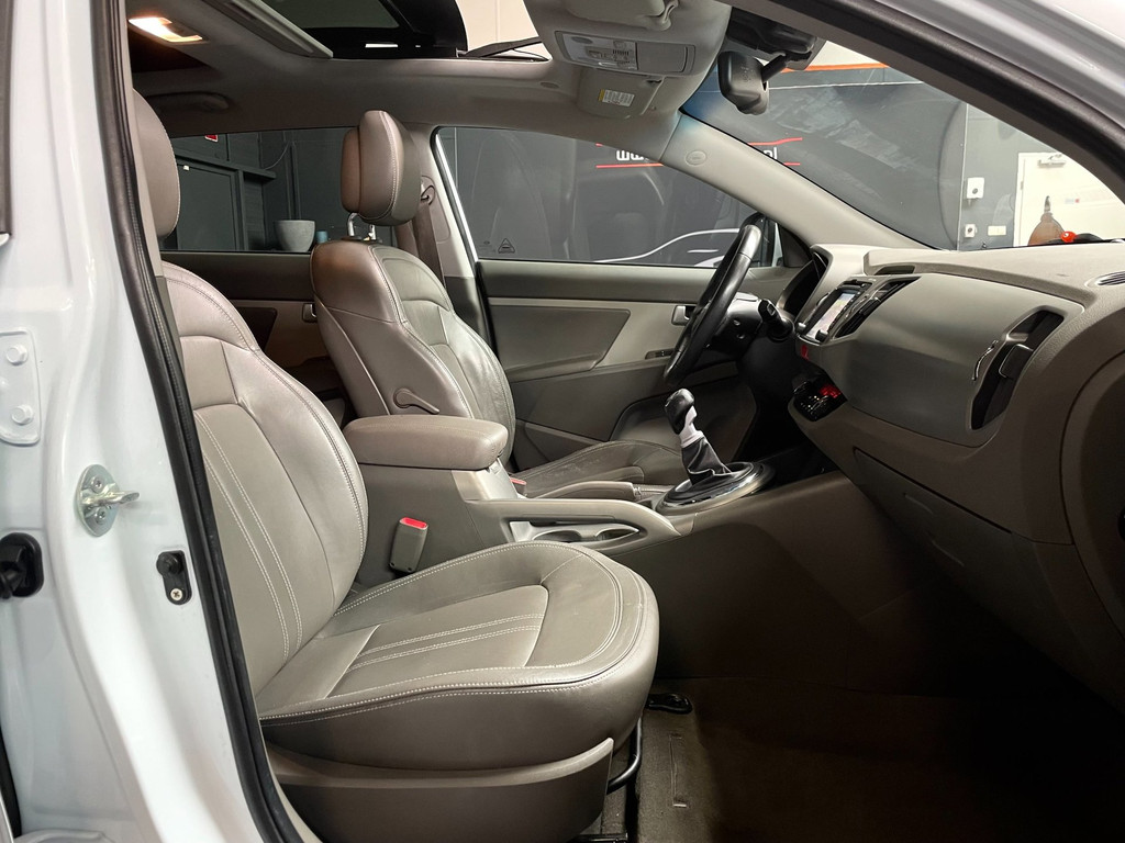 Kia Sportage 1.6 GDI X-ecutive Plus Pack PANO NAVI LEER 66
