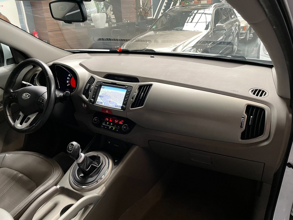 Kia Sportage 1.6 GDI X-ecutive Plus Pack PANO NAVI LEER 71