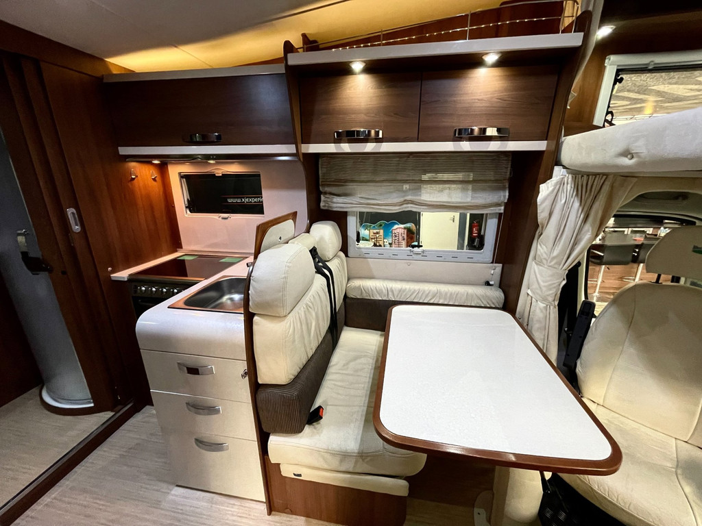Mc louis TANDY 630G SAT+TV 2X AIRCO LUIFEL CRUISE-CONTROL 12