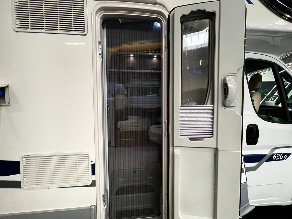 Mc louis TANDY 630G SAT+TV 2X AIRCO LUIFEL CRUISE-CONTROL 15