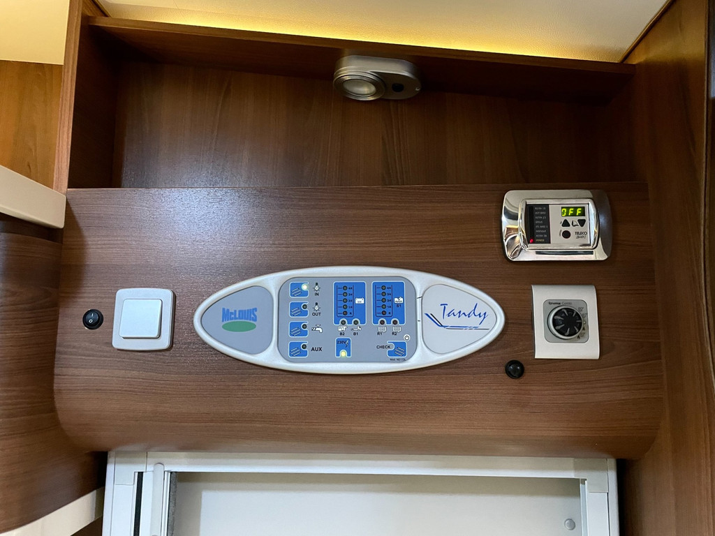 Mc louis TANDY 630G SAT+TV 2X AIRCO LUIFEL CRUISE-CONTROL 59