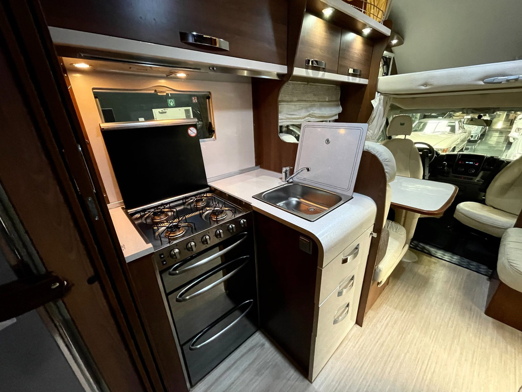 Mc louis TANDY 630G SAT+TV 2X AIRCO LUIFEL CRUISE-CONTROL 62