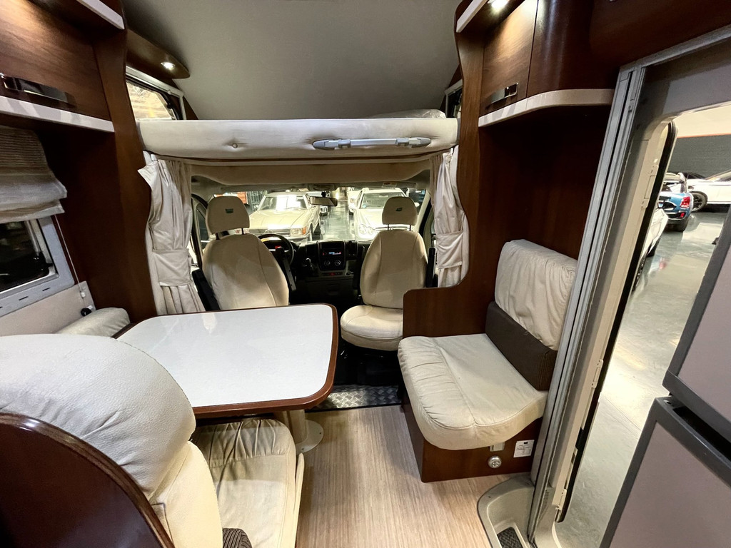 Mc louis TANDY 630G SAT+TV 2X AIRCO LUIFEL CRUISE-CONTROL 63