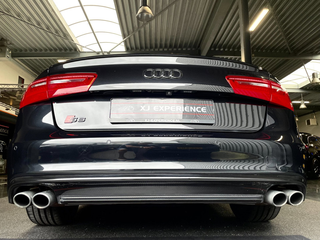 Audi S6 Limousine 4.0 TFSI quattro 570 PK KERAMIC GLASDAK HUD RS BEKLEDING 12