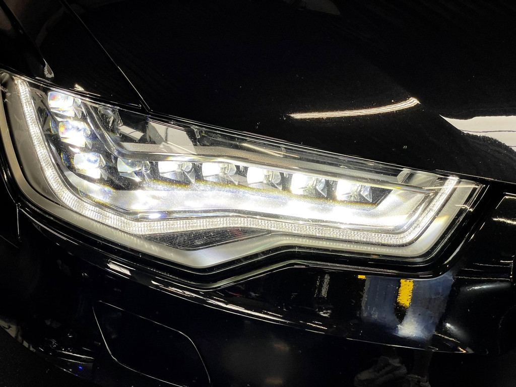 Audi S6 Limousine 4.0 TFSI quattro 570 PK KERAMIC GLASDAK HUD RS BEKLEDING 36