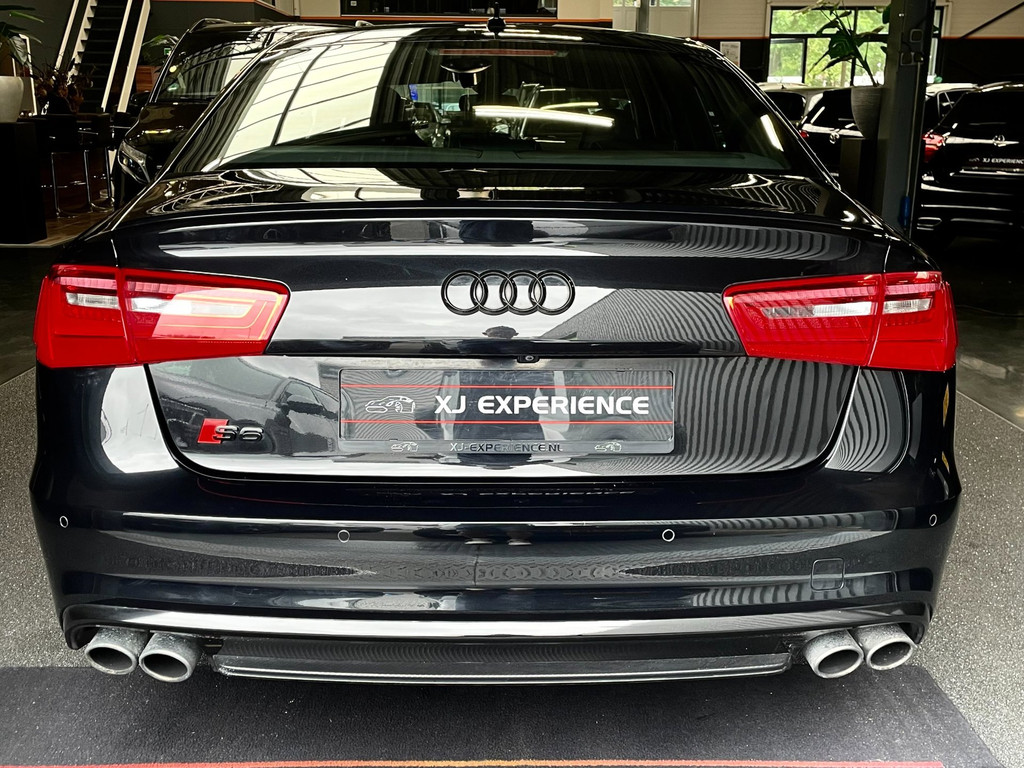 Audi S6 Limousine 4.0 TFSI quattro 570 PK KERAMIC GLASDAK HUD RS BEKLEDING 4