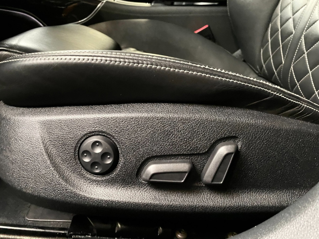 Audi S6 Limousine 4.0 TFSI quattro 570 PK KERAMIC GLASDAK HUD RS BEKLEDING 47
