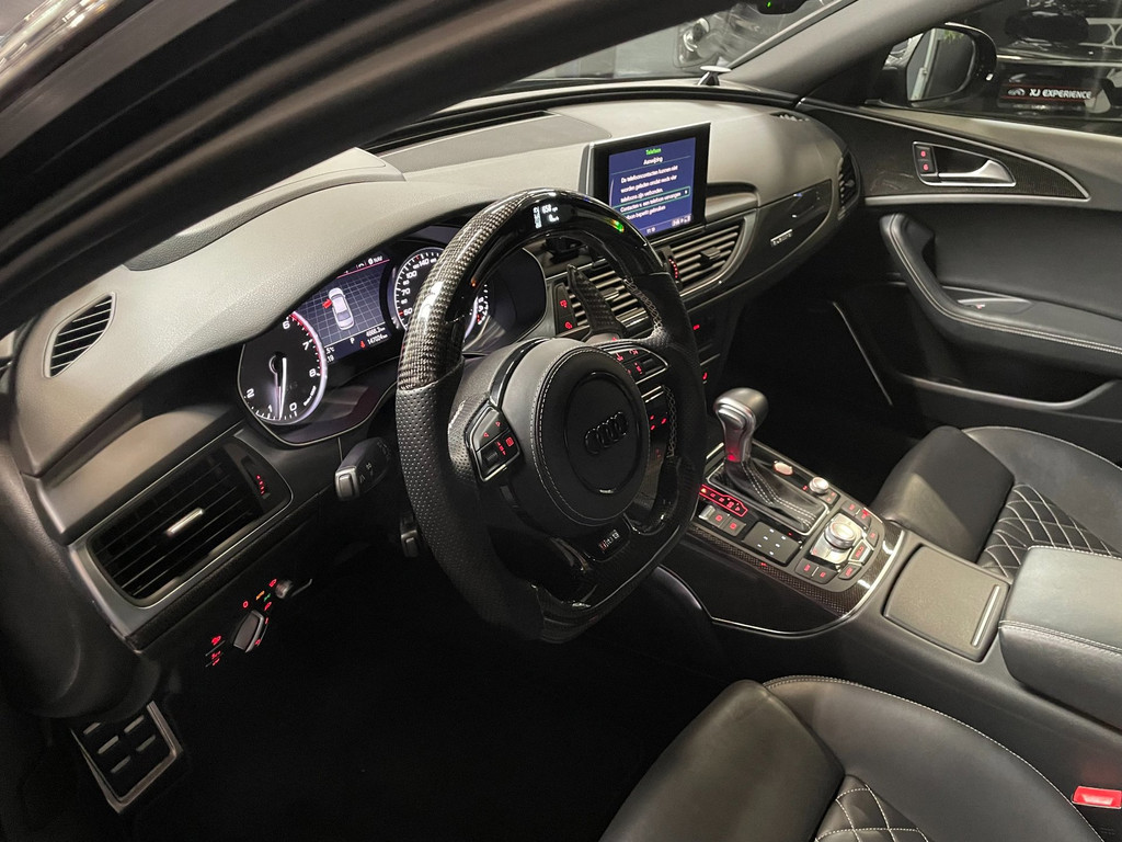 Audi S6 Limousine 4.0 TFSI quattro 570 PK KERAMIC GLASDAK HUD RS BEKLEDING 51