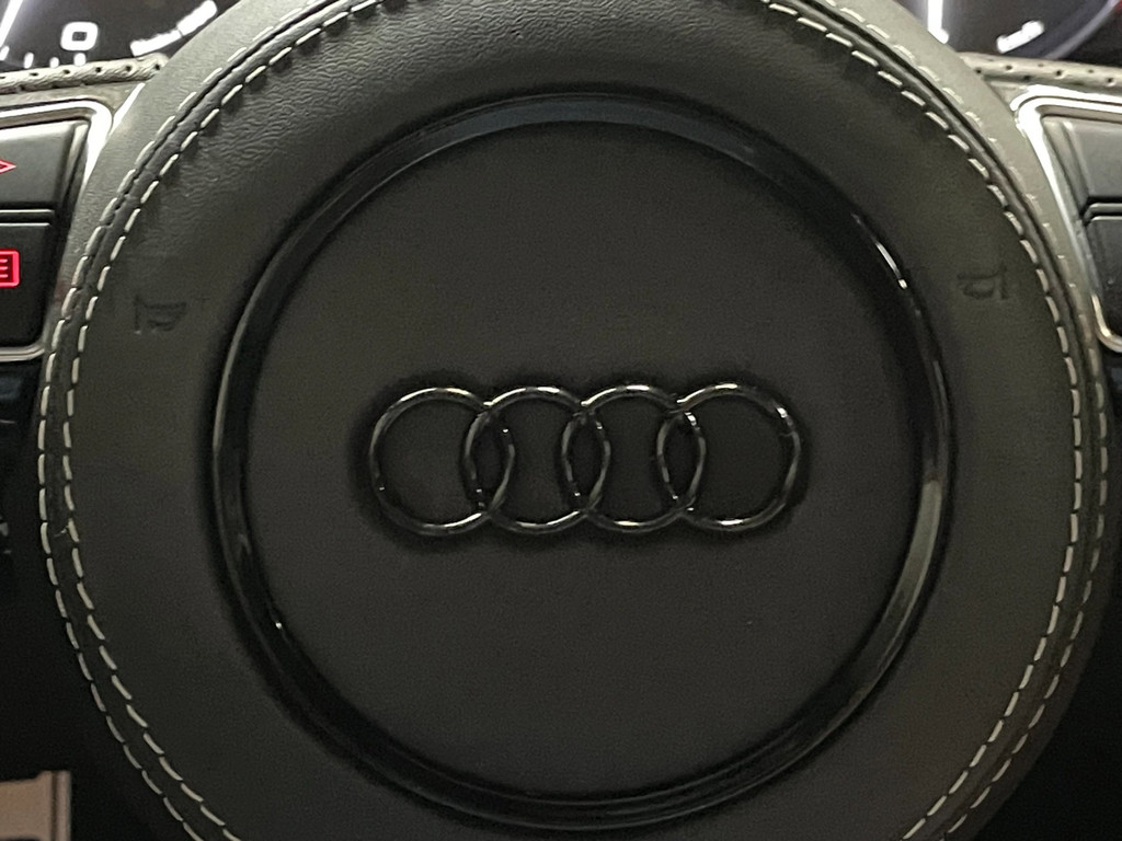 Audi S6 Limousine 4.0 TFSI quattro 570 PK KERAMIC GLASDAK HUD RS BEKLEDING 57