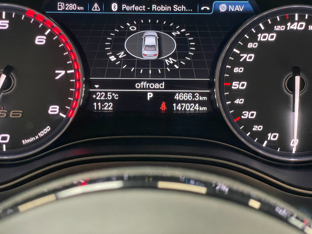 Audi S6 Limousine 4.0 TFSI quattro 570 PK KERAMIC GLASDAK HUD RS BEKLEDING 64