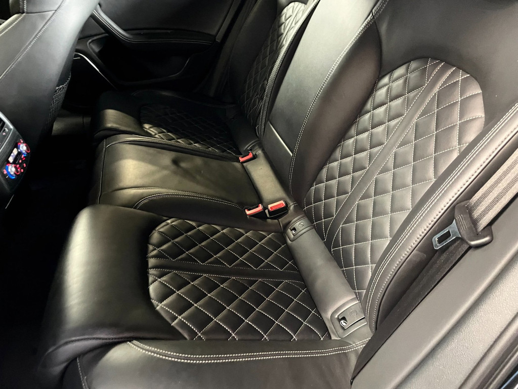 Audi S6 Limousine 4.0 TFSI quattro 570 PK KERAMIC GLASDAK HUD RS BEKLEDING 82