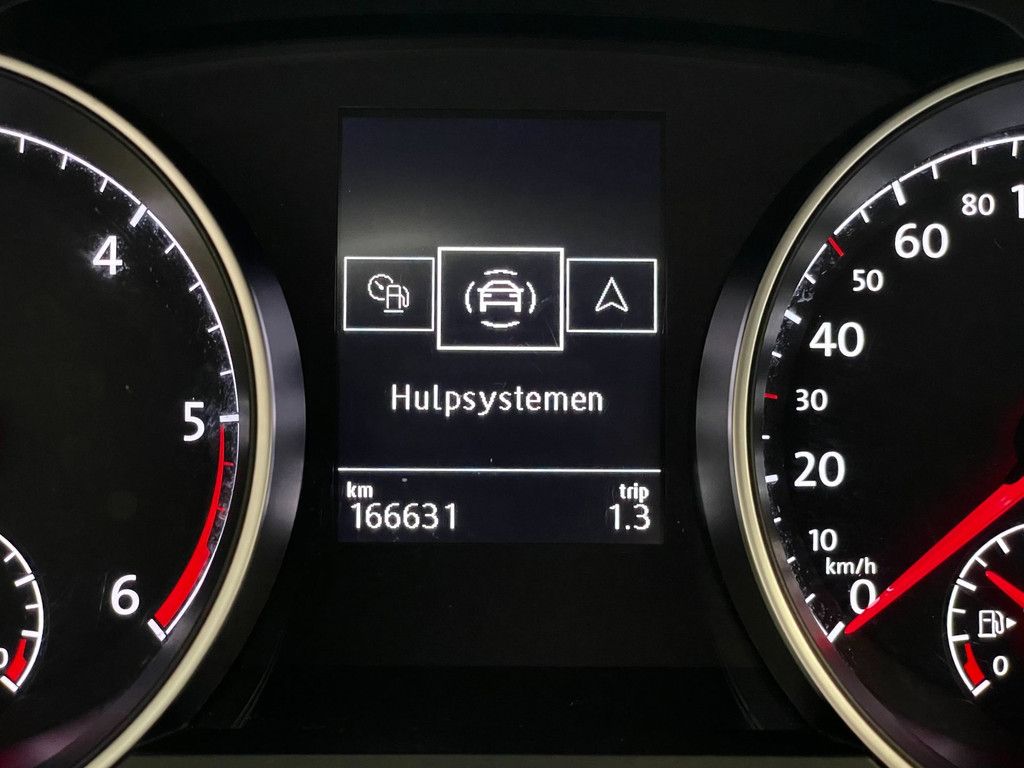 Volkswagen Golf 1.6 TDI Highline Business NAVI CARPLAY AUTOMAAT 35