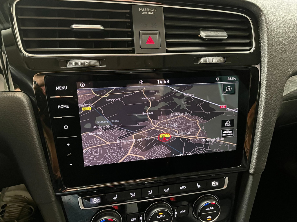 Volkswagen Golf 1.6 TDI Highline Business NAVI CARPLAY AUTOMAAT 38