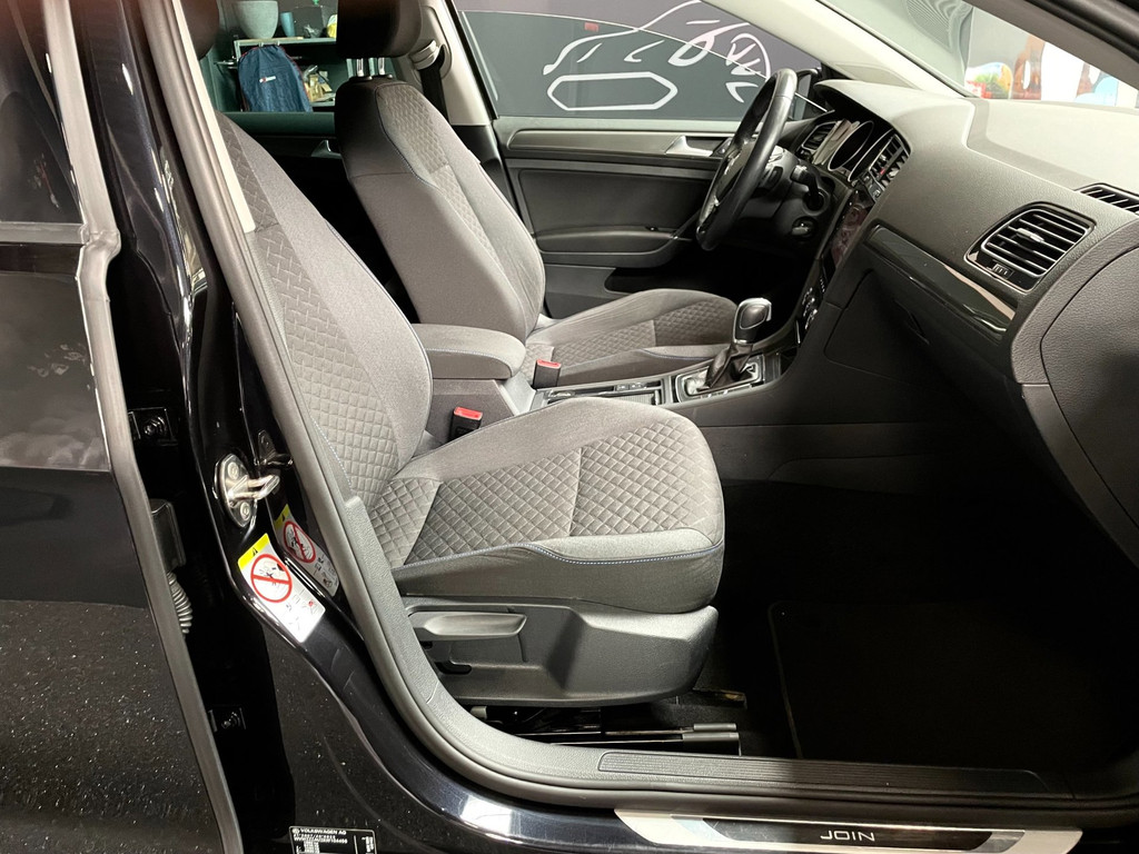 Volkswagen Golf 1.6 TDI Highline Business NAVI CARPLAY AUTOMAAT 57
