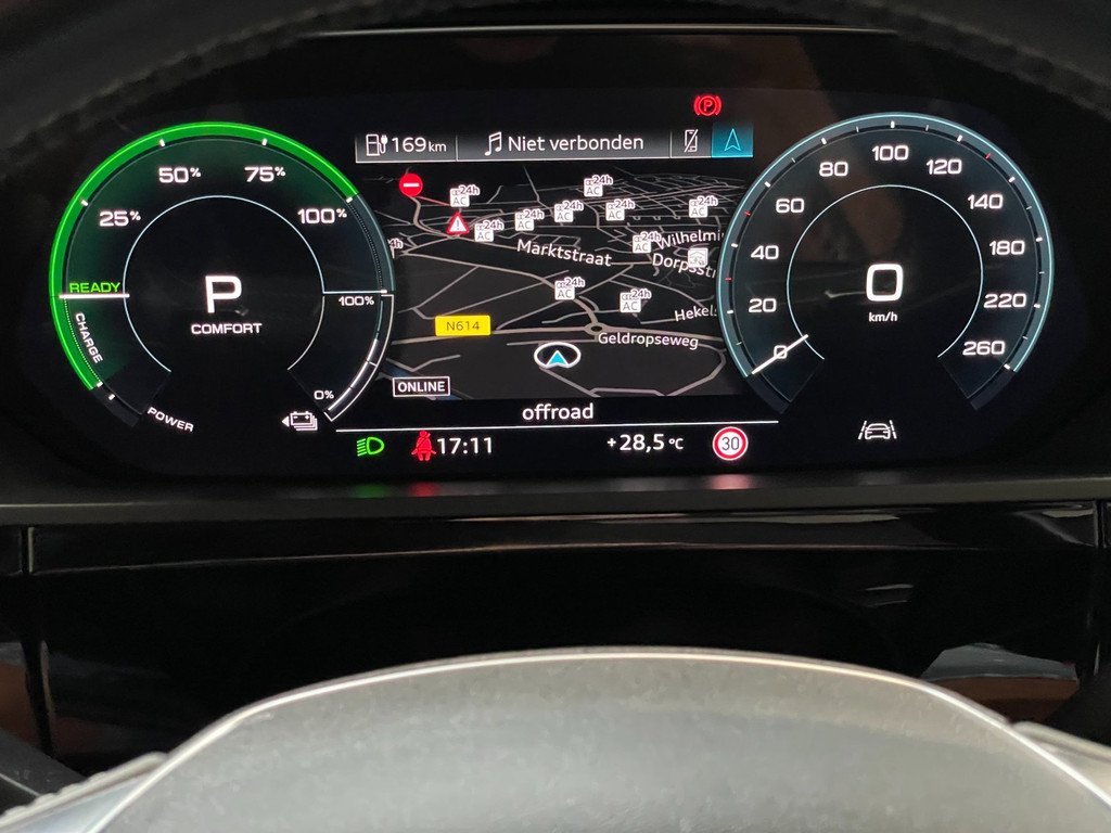 Audi E-tron E-tron 50 quattro Launch edition NAP Black S-LINE 86% SOH PANO TREKH VOL 56