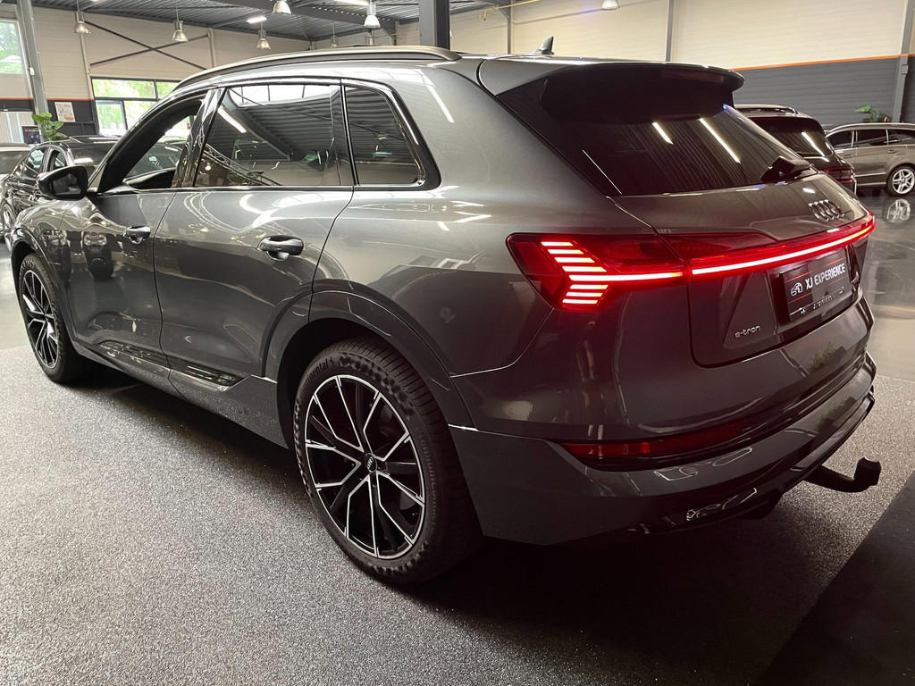 Audi E-tron E-tron 50 quattro Launch edition NAP Black S-LINE 86% SOH PANO TREKH VOL 6