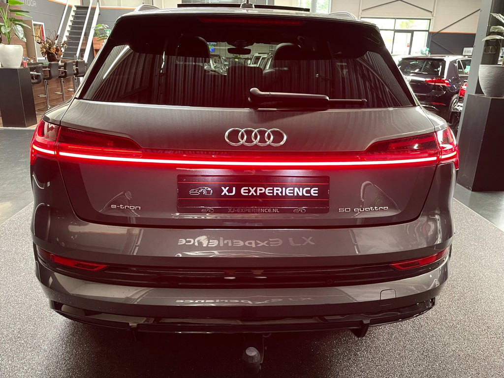 Audi E-tron E-tron 50 quattro Launch edition NAP Black S-LINE 86% SOH PANO TREKH VOL 7