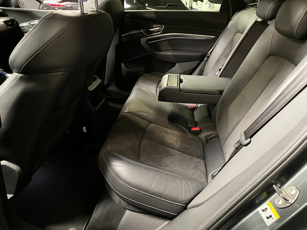Audi E-tron E-tron 50 quattro Launch edition NAP Black S-LINE 86% SOH PANO TREKH VOL 75