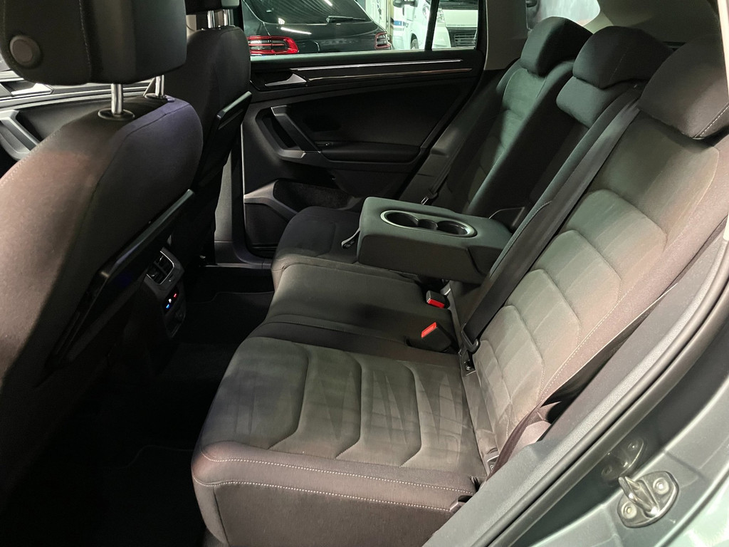 Volkswagen Tiguan 2.0 TSI 4Motion Highline R-LINE 180 PK NAVI TREKH LED 53