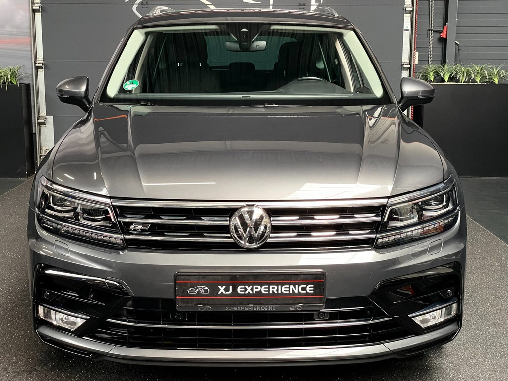 Volkswagen Tiguan 2.0 TSI 4Motion Highline R-LINE 180 PK NAVI TREKH LED 7