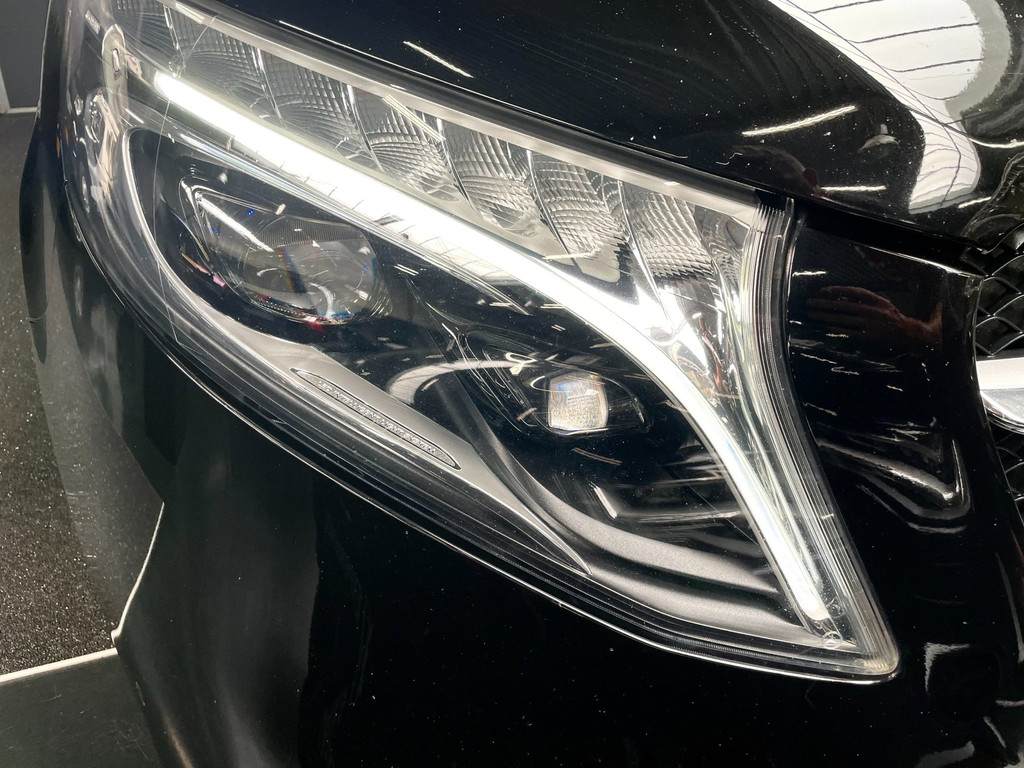 Mercedes-Benz V-KLASSE 300d Lang DC Avantgarde/240 PK/PANO/NAVI/MARGE 21
