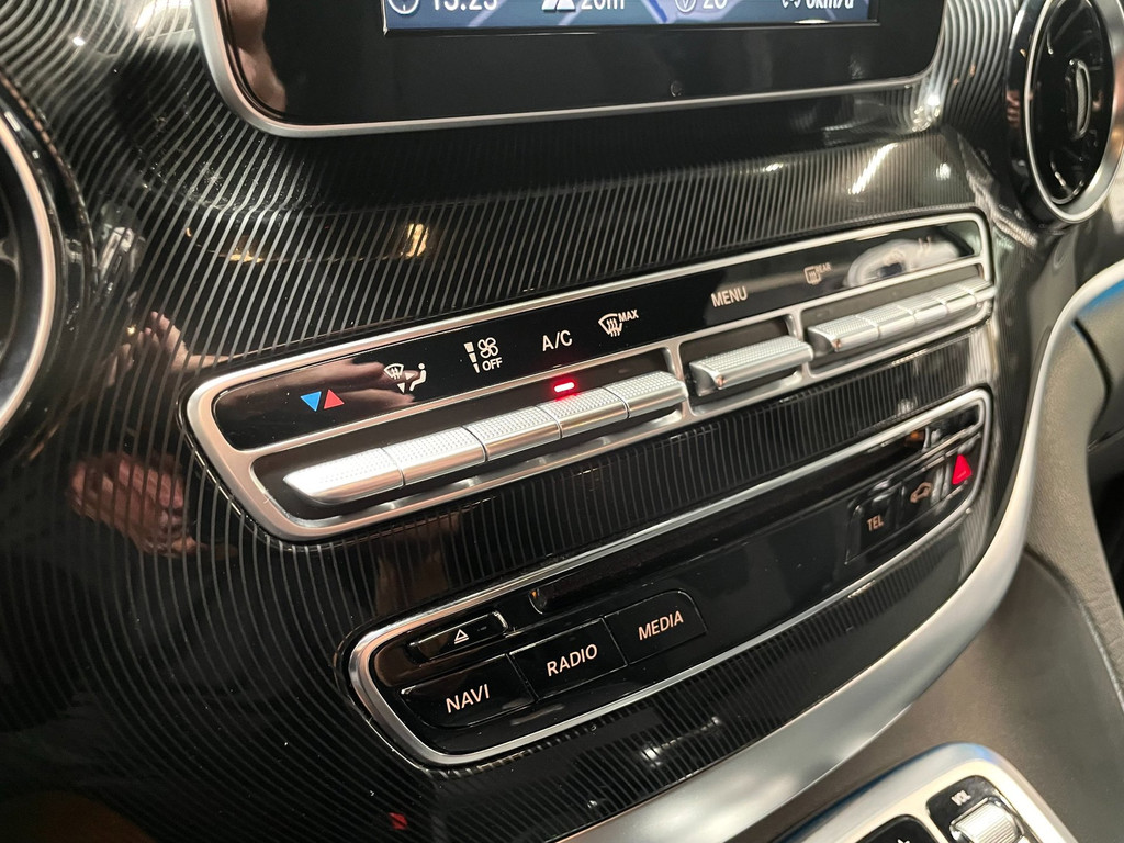 Mercedes-Benz V-KLASSE 300d Lang DC Avantgarde/240 PK/PANO/NAVI/MARGE 48