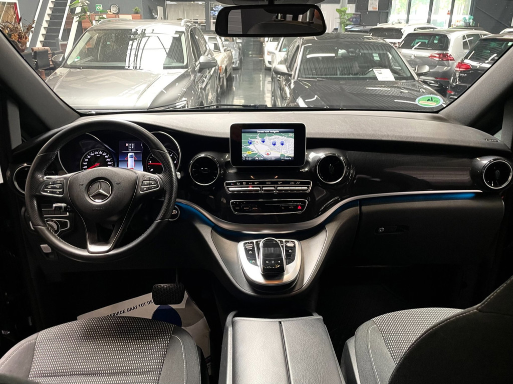 Mercedes-Benz V-KLASSE 300d Lang DC Avantgarde/240 PK/PANO/NAVI/MARGE 60