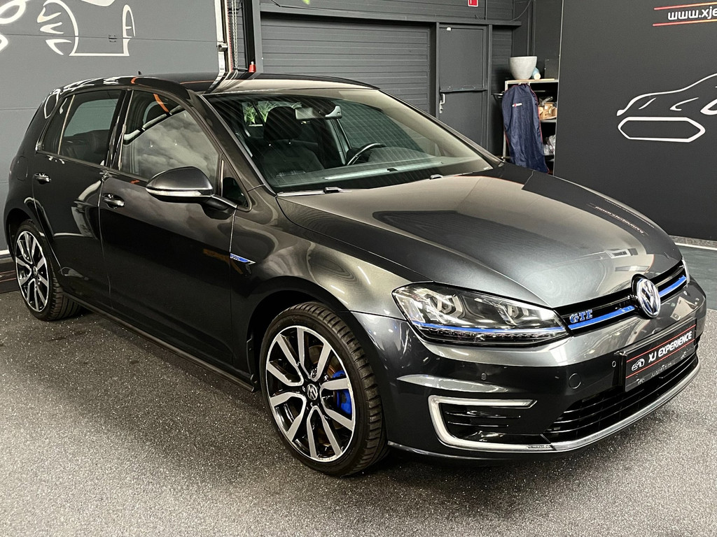 Volkswagen Golf 1.4 TSI GTE NAVI ACC TREKH NAP 1