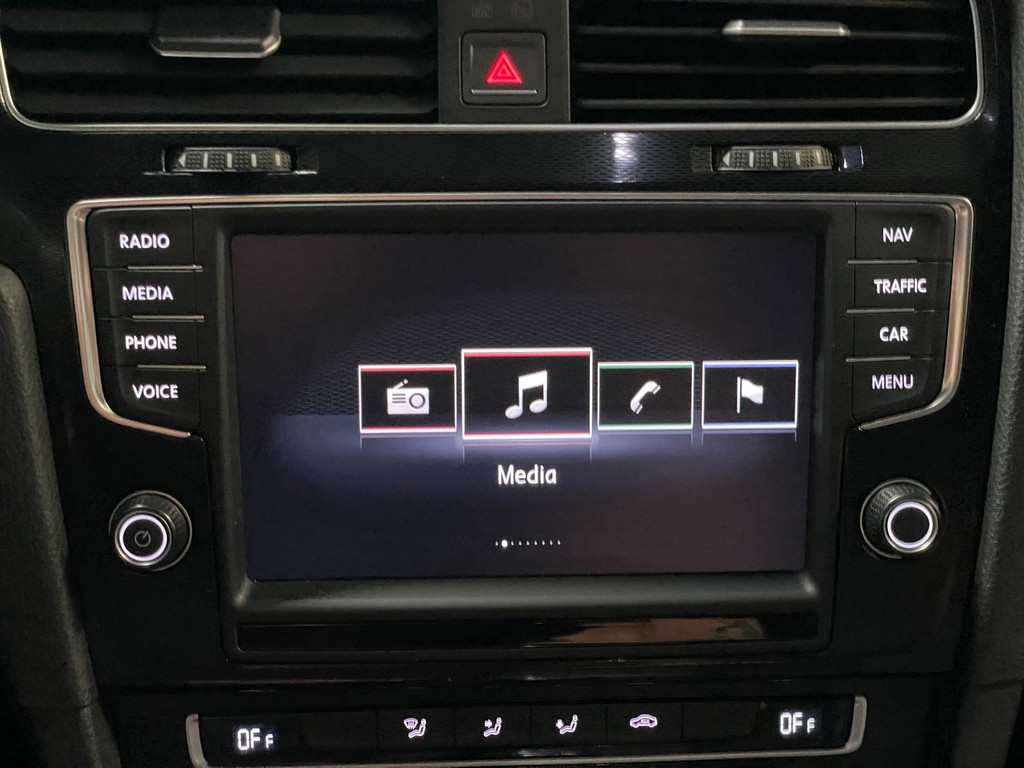 Volkswagen Golf 1.4 TSI GTE NAVI ACC TREKH NAP 43