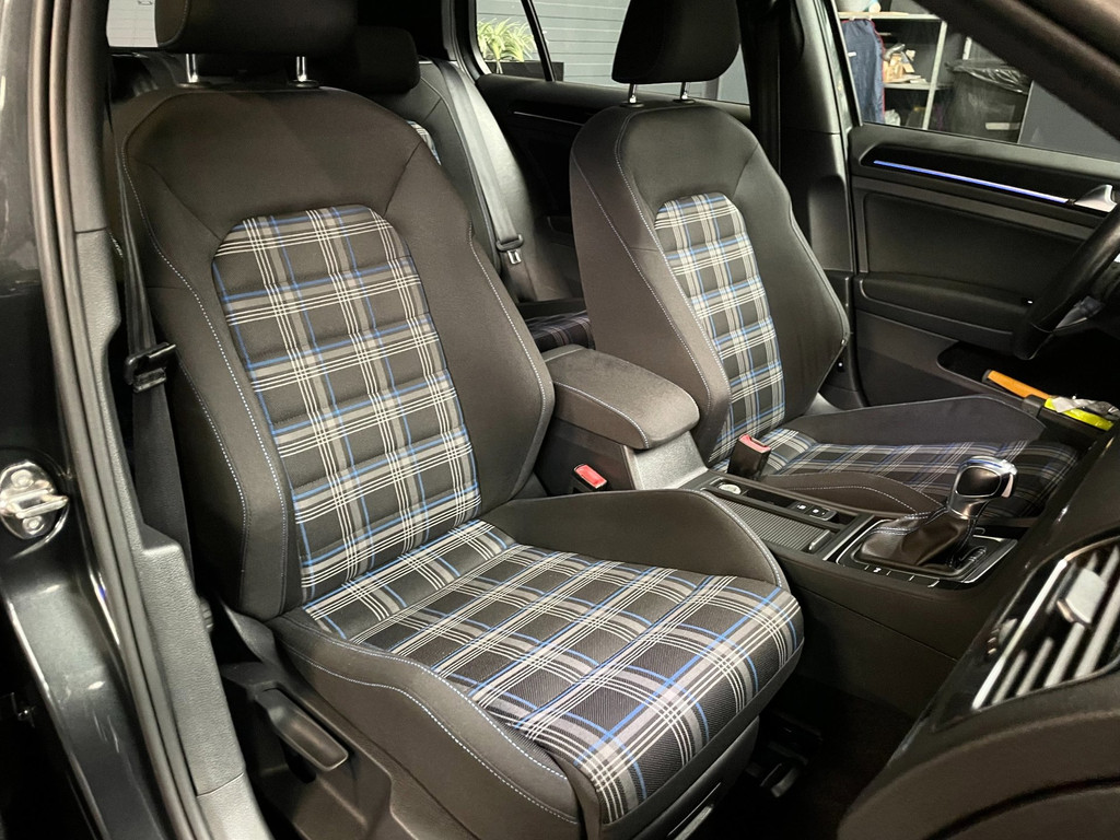 Volkswagen Golf 1.4 TSI GTE NAVI ACC TREKH NAP 49