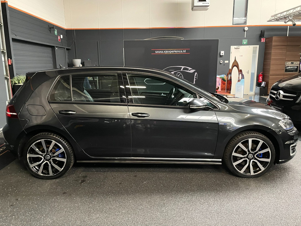 Volkswagen Golf 1.4 TSI GTE NAVI ACC TREKH NAP 6