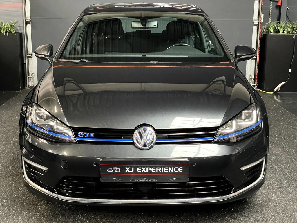 Volkswagen Golf 1.4 TSI GTE NAVI ACC TREKH NAP 7