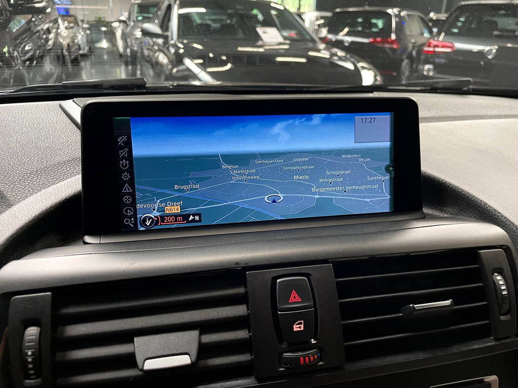 BMW 1-serie M135i xDrive 320 PK M-PERFORMANCE NAVI LEER CARPLAY 43