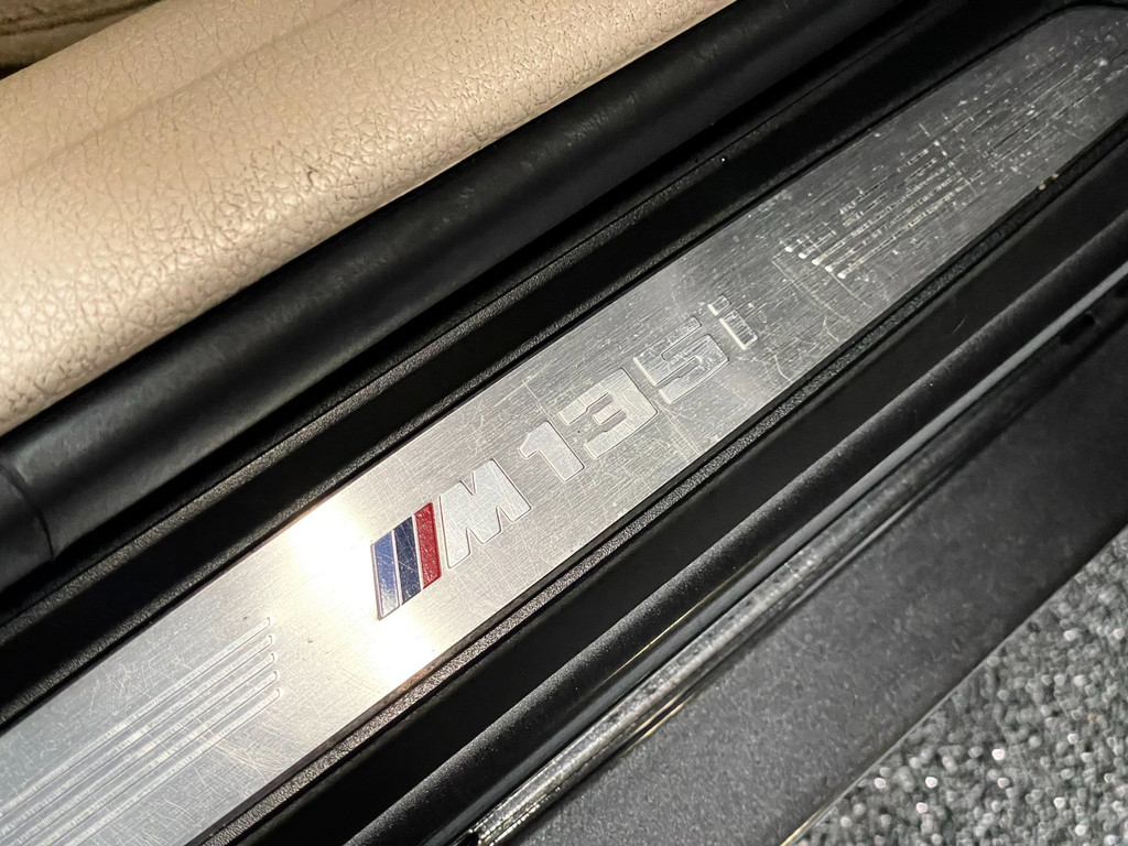BMW 1-serie M135i xDrive 320 PK M-PERFORMANCE NAVI LEER CARPLAY 59