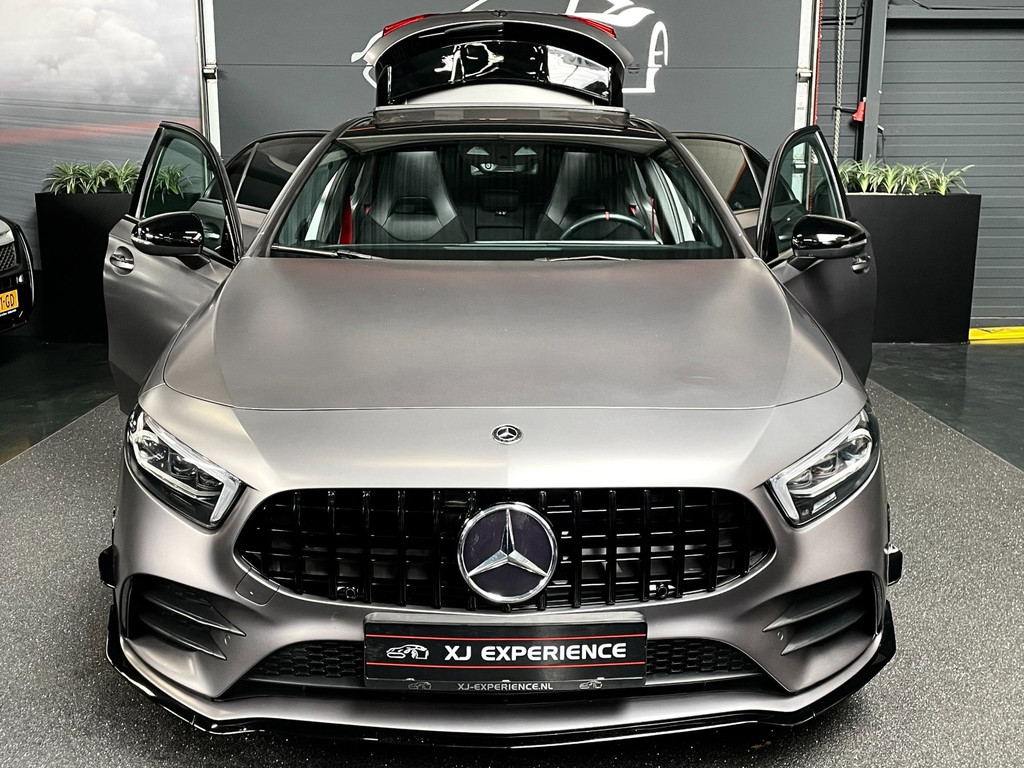 Mercedes-Benz A-klasse 180 Premium Plus 35 AMG-Aerodynamic PANO NAP 14