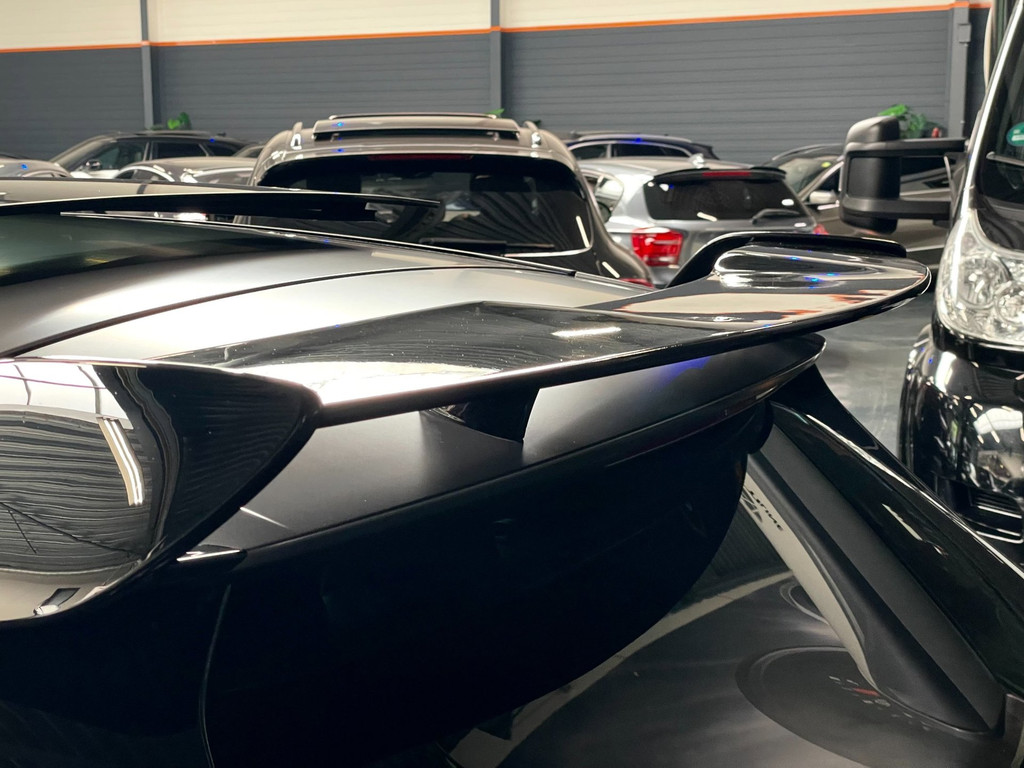 Mercedes-Benz A-klasse 180 Premium Plus 35 AMG-Aerodynamic PANO NAP 37