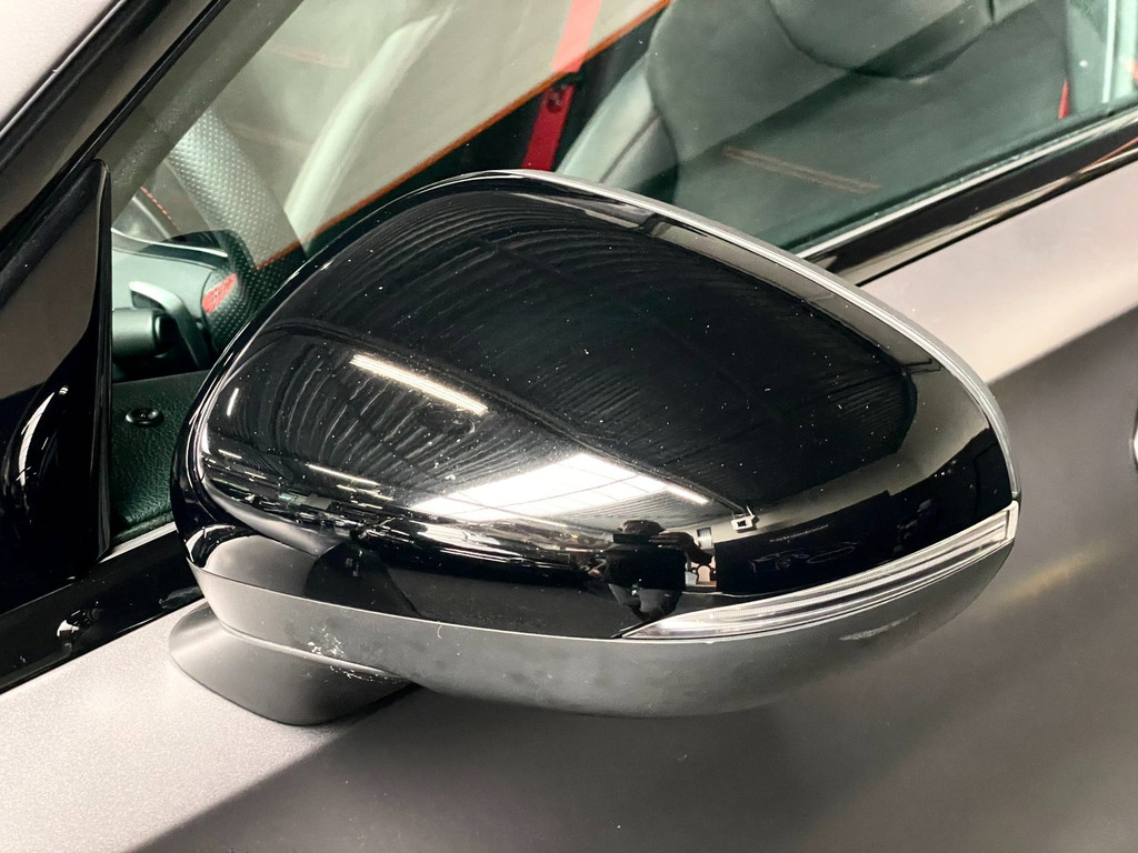 Mercedes-Benz A-klasse 180 Premium Plus 35 AMG-Aerodynamic PANO NAP 39