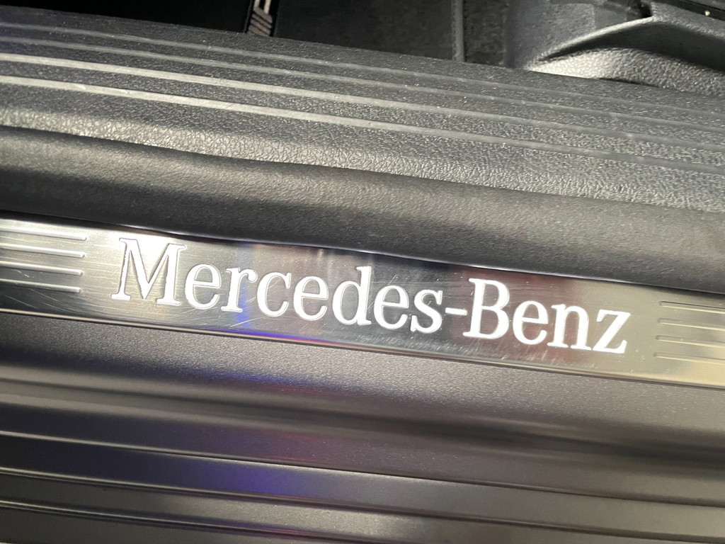 Mercedes-Benz A-klasse 180 Premium Plus 35 AMG-Aerodynamic PANO NAP 47