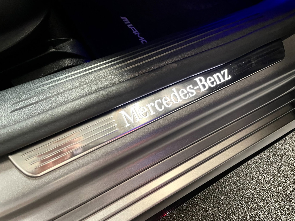 Mercedes-Benz A-klasse 180 Premium Plus 35 AMG-Aerodynamic PANO NAP 86