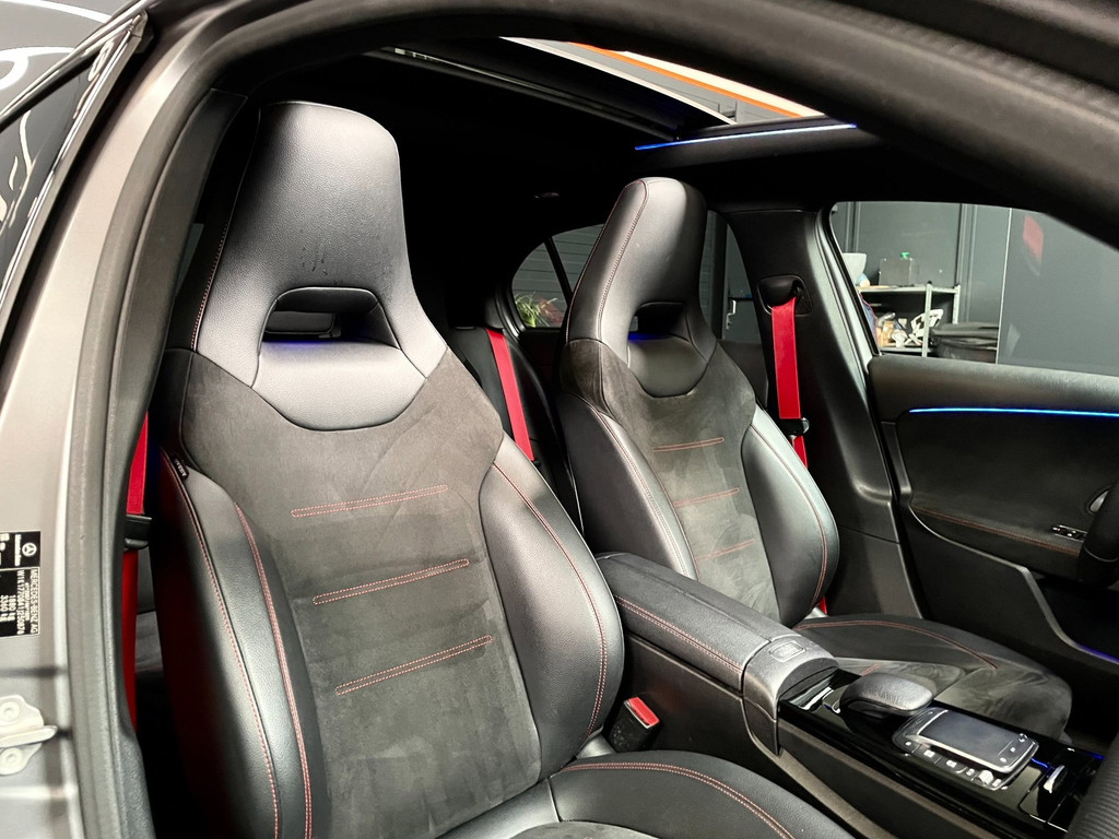 Mercedes-Benz A-klasse 180 Premium Plus 35 AMG-Aerodynamic PANO NAP 87