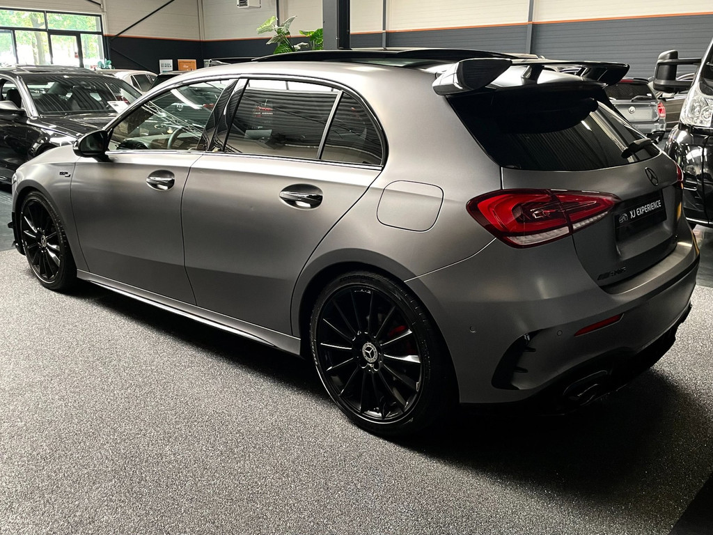 Mercedes-Benz A-klasse 180 Premium Plus 35 AMG-Aerodynamic PANO NAP 9