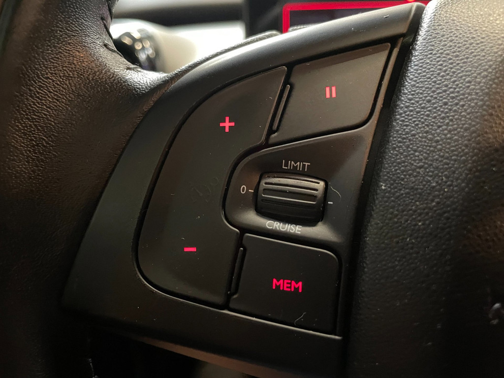 Citroen C4 CACTUS 1.2 PureTech Business AIRCO STOELVERW CAMERA 38