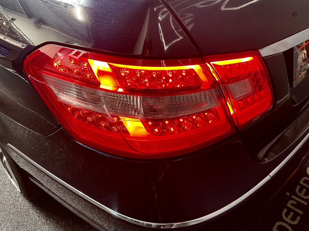 Mercedes-Benz E-klasse 350 CGI Elegance 292 PK/GLASDAK/NAVI/19'VELGEN/CAMERA 19