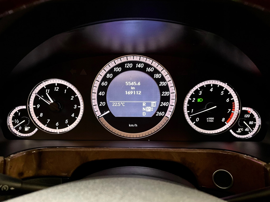 Mercedes-Benz E-klasse 350 CGI Elegance 292 PK/GLASDAK/NAVI/19'VELGEN/CAMERA 39