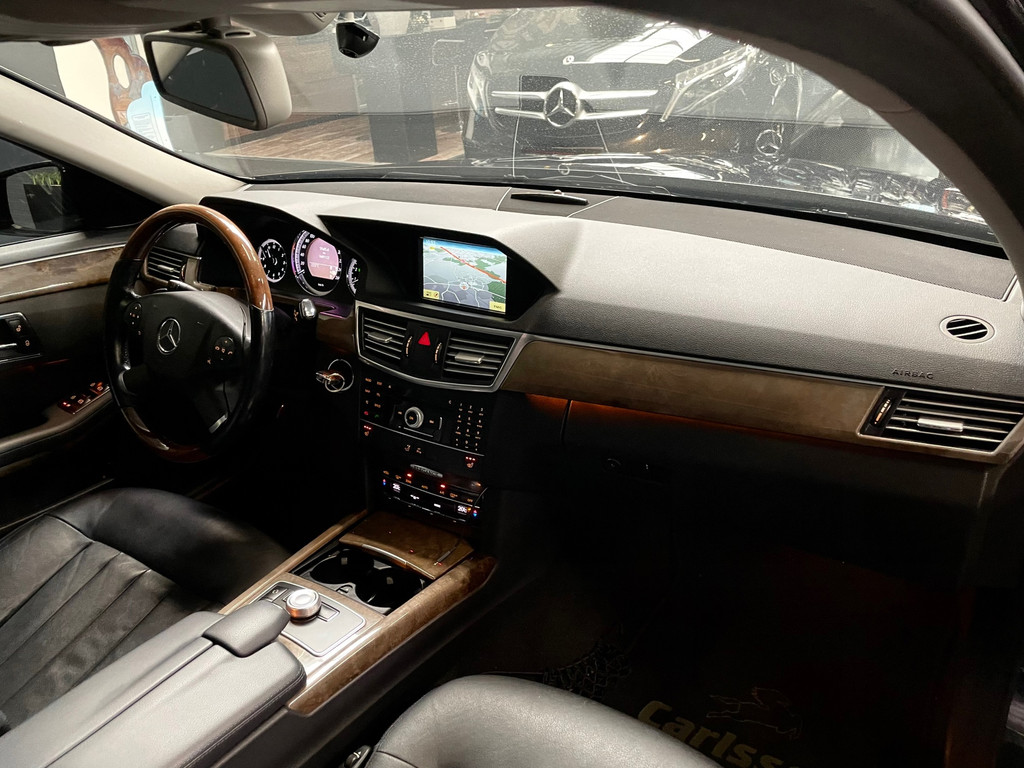 Mercedes-Benz E-klasse 350 CGI Elegance 292 PK/GLASDAK/NAVI/19'VELGEN/CAMERA 52
