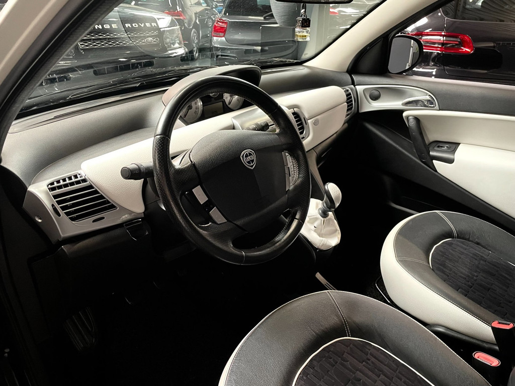 Lancia Ypsilon 1.2 Elle PANODAK AIRCO 35