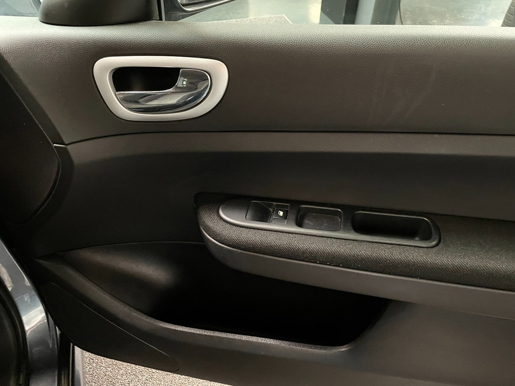 Peugeot 307 1.6-16V Oxygo AIRCO TREKH CRUISECNTRL NAP 36