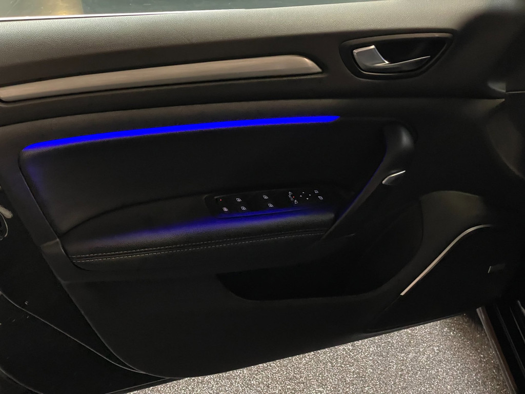 Renault Mégane 1.5 dCi Eco2 Bose AIRCO NAVI LEER NAP 25