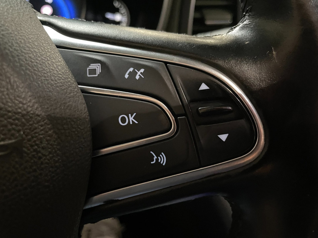 Renault Mégane 1.5 dCi Eco2 Bose AIRCO NAVI LEER NAP 35